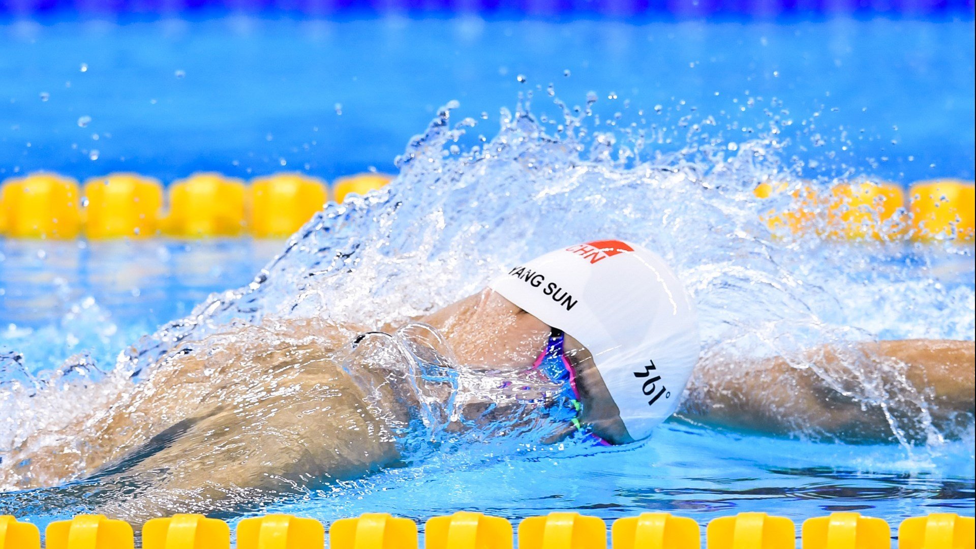 斯卢茨基或离开申花?外媒爆料愿回欧洲执教,看重合适报价,卢斯基金会